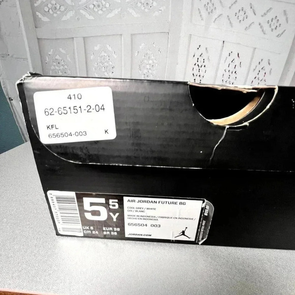 Air Jordan Future Low BG Mid Basketball 5Y Shoes Athletic Sneaker Gray Knit - Picture 7 of 7